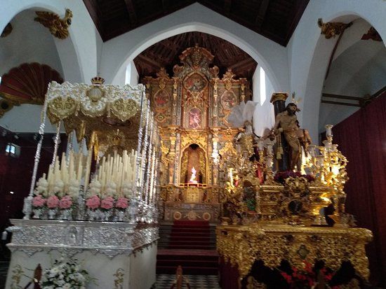 Iglesia de San Miguel Bajo